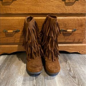Women’s tassel boots